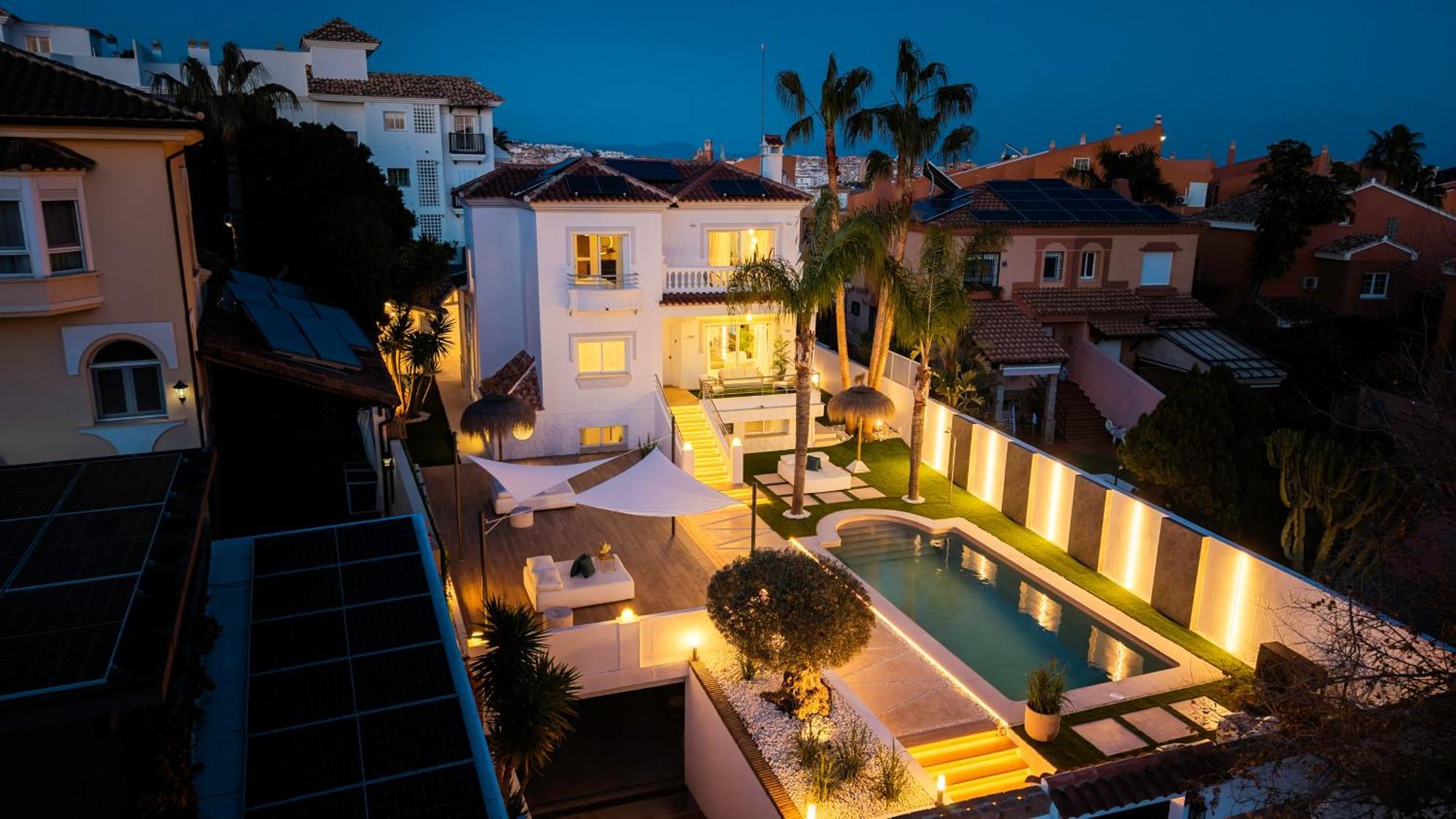 Vacation Marbella I Sunny Camelia Villa Heated Pool, Recently Renovated, Best Residential Neighborhood In Benalmadena, Short Walk To The Beach, Cinema Room Benalmádena Exterior foto