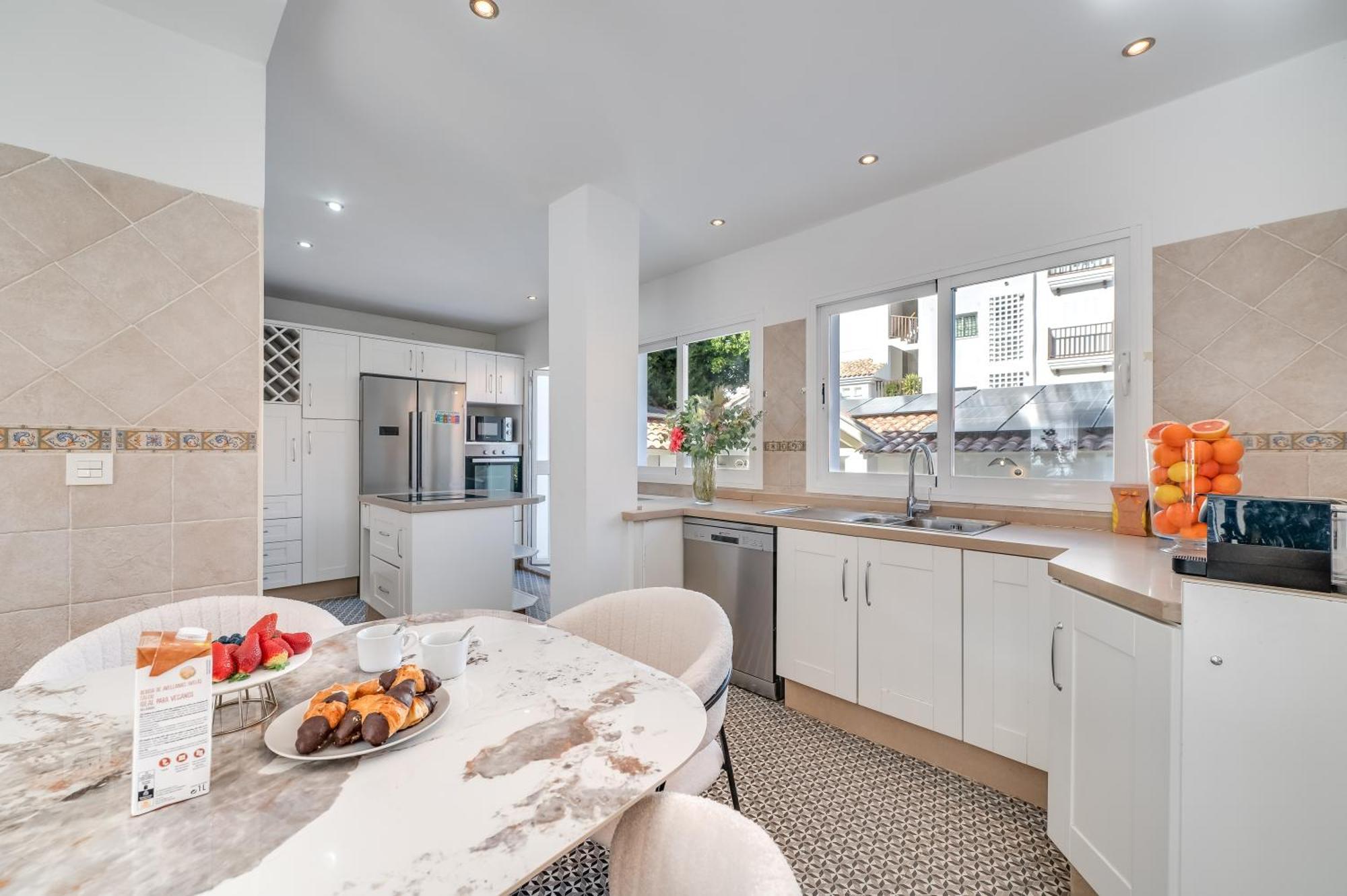 Vacation Marbella I Sunny Camelia Villa Heated Pool, Recently Renovated, Best Residential Neighborhood In Benalmadena, Short Walk To The Beach, Cinema Room Benalmádena Exterior foto