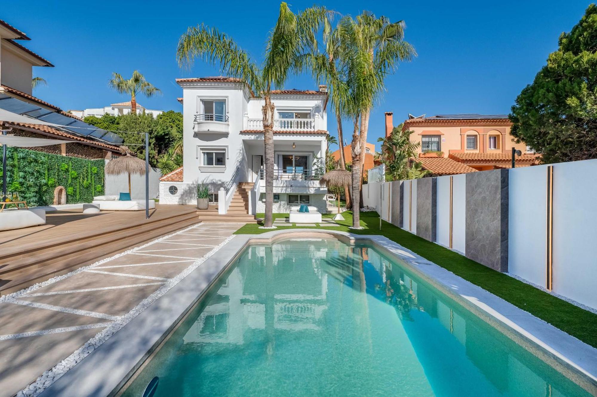 Vacation Marbella I Sunny Camelia Villa Heated Pool, Recently Renovated, Best Residential Neighborhood In Benalmadena, Short Walk To The Beach, Cinema Room Benalmádena Exterior foto