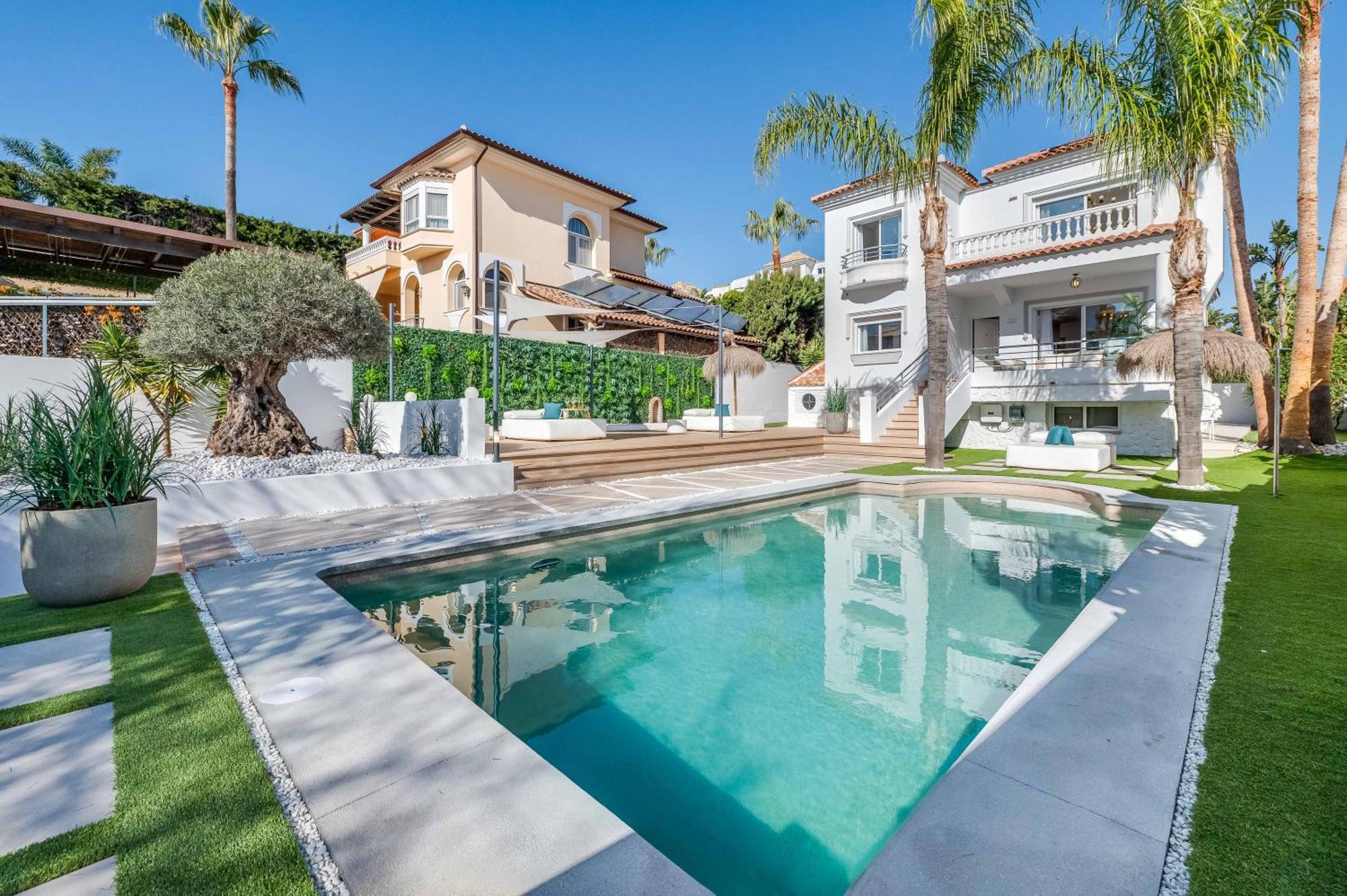 Vacation Marbella I Sunny Camelia Villa Heated Pool, Recently Renovated, Best Residential Neighborhood In Benalmadena, Short Walk To The Beach, Cinema Room Benalmádena Exterior foto